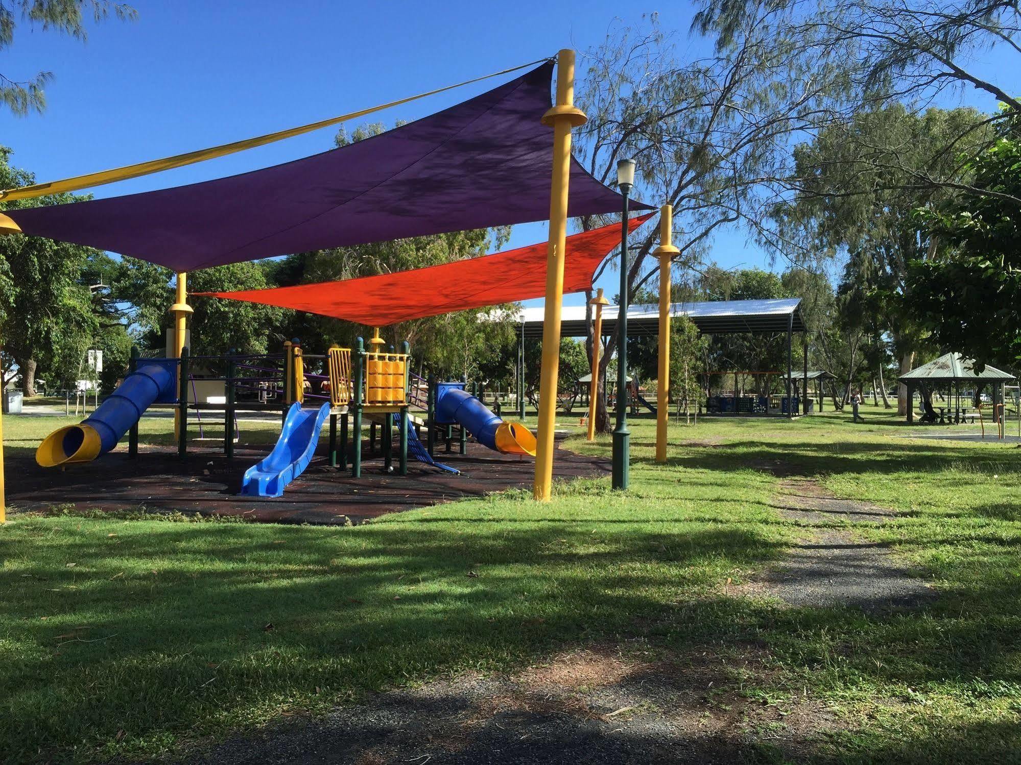 Beachside Boutique Motel Mackay Dış mekan fotoğraf
